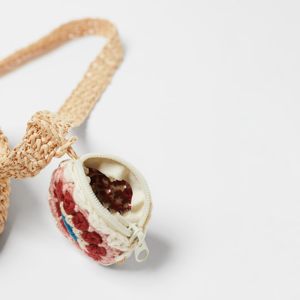 ad3c6566-4efa-4b9a-bba6-99300d37d896